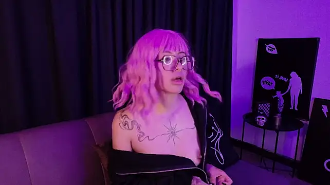 amimodee's Live XXX Chat