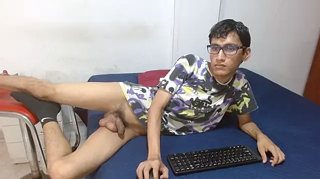 Chat XXX en directo de tiberius_blaunch