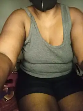 Jayani1978 XXX чат на живо