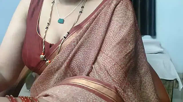 sunitha-3 live XXX chat