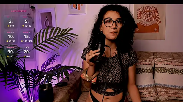 CurlyMeryJane Chat XXX live