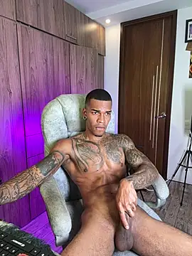 Chat XXX ao vivo de blackboy-strong