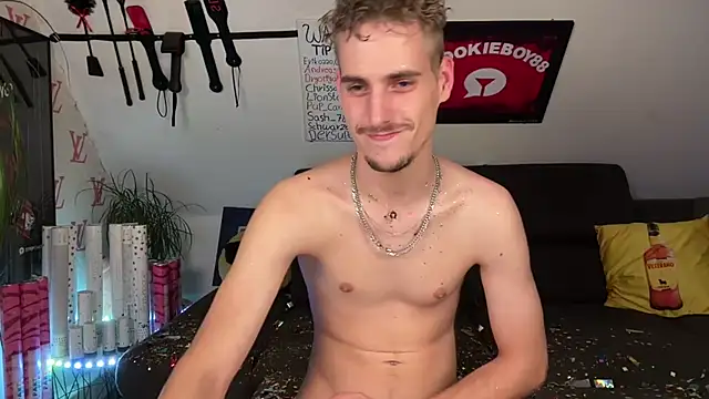 Cookieboy88 Live XXX Chat