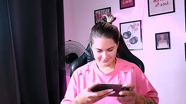 AlisaFrost Chat XXX live