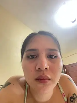 CasseyCollins' Live XXX Chat