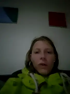 Chat +18 de carriemausi ao vivo