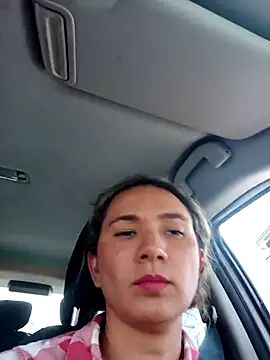 Živý XXX chat adairamars