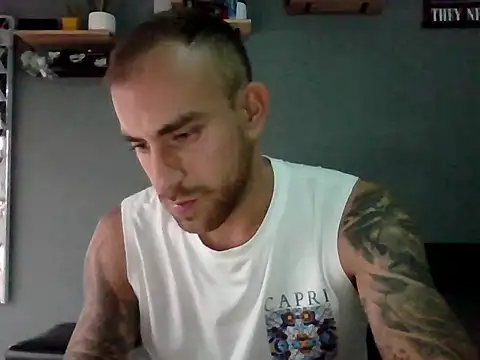 Adancarter Show in webcam