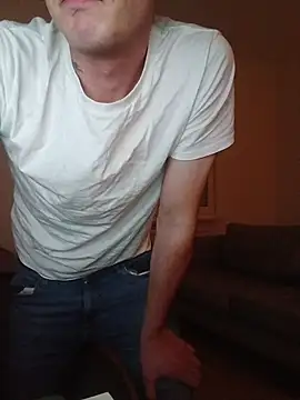 erikdanil live XXX chat