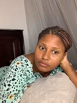 madelltheebony Chat XXX live