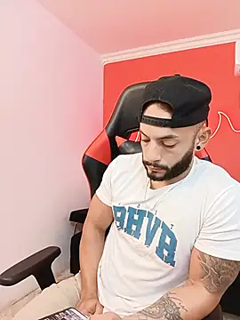 Mike_savage3 Chat XXX in diretta