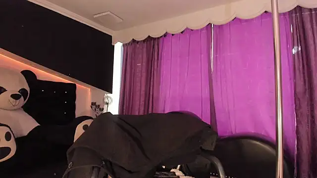Coral_Gibson Chat XXX live