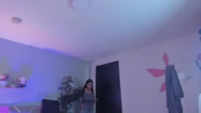 YariRose Live XXX-Chat