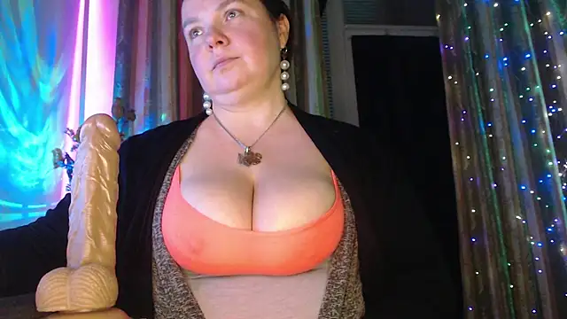 amorelara Chat XXX live