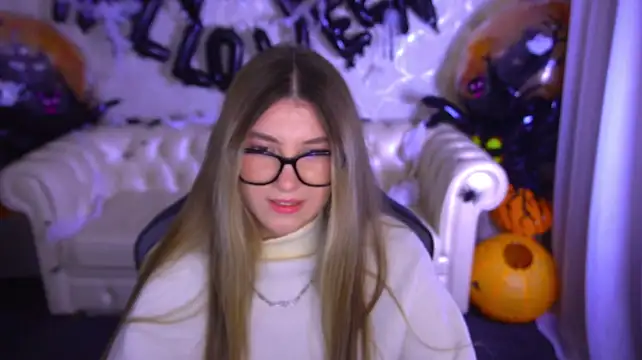 XXX chat uživo modela Lissaa_Moon