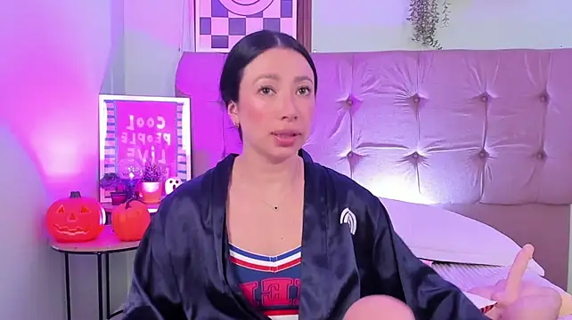 Czat XXX na żywo – lilyy_evanss