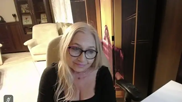 sofia_xkissのライブXXXチャット