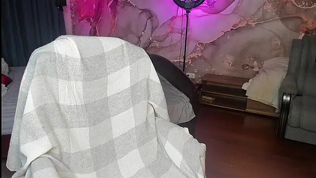 Chorna_RouseのライブXXXチャット