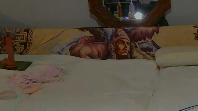 צ'אט XXX בשידור חי של Luvthecam2model