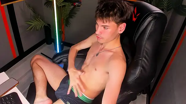 Chatroom XXX en direct de Kamal_Kramer