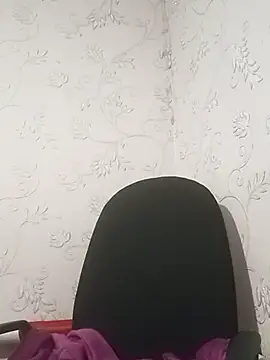 Chat +18 de MarisTi ao vivo