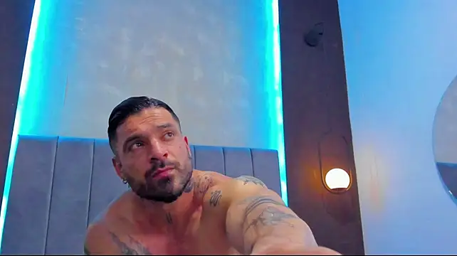Show modela dennis__coxx na web-kameri