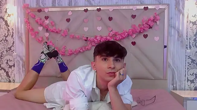 Peter_tayn Live XXX chat