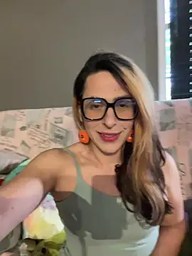 Chat +18 de mayra_mayhem ao vivo