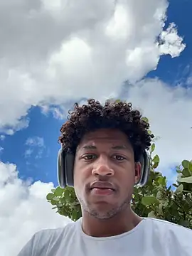 XXX chat uživo modela Angel_raphael69