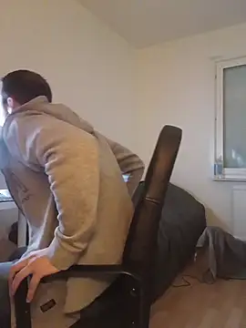 erikdaniln Live XXX chat