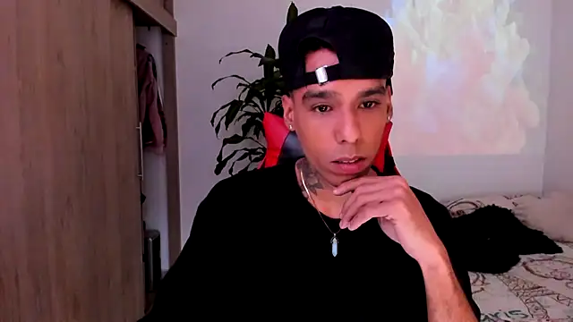 Živý XXX chat Damianwhite