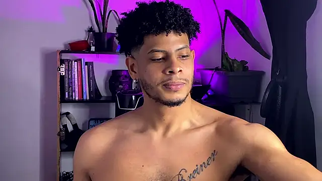 colt_addams Live XXX Chat