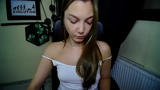 Chat XXX en directo de EmillyPlay