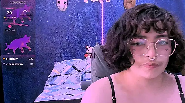 NinaYellow Chat XXX in diretta