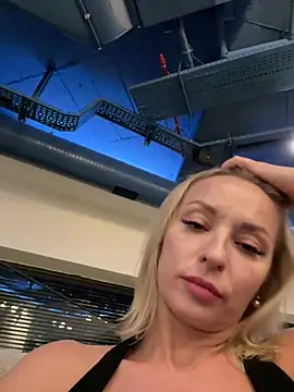 VikaBunny1 Live XXX-chat