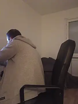 erikdanil XXX чат на живо