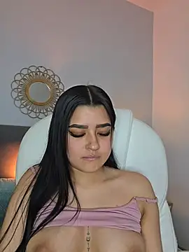 Emilyy_ Chat XXX live