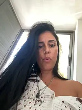 tatii222 라이브 XXX 채팅