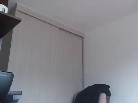 IfindSlav3 在線直播表演