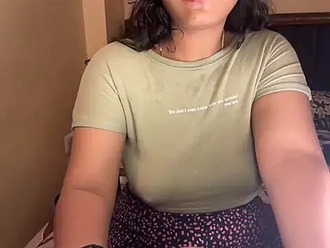 Shilpa_7's Webcam Show