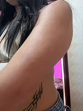 Dalila_ec Chat XXX live
