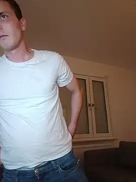 Онлайн чат XXX erikdanil