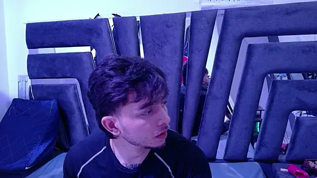 AliceandMax Live XXX Chat