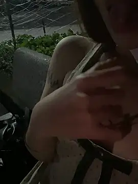 _AnneMia_のライブXXXチャット