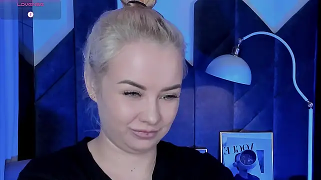 StephanieSweety's Live XXX Chat