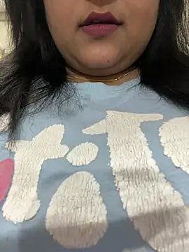 radhikkaa Chat XXX in diretta