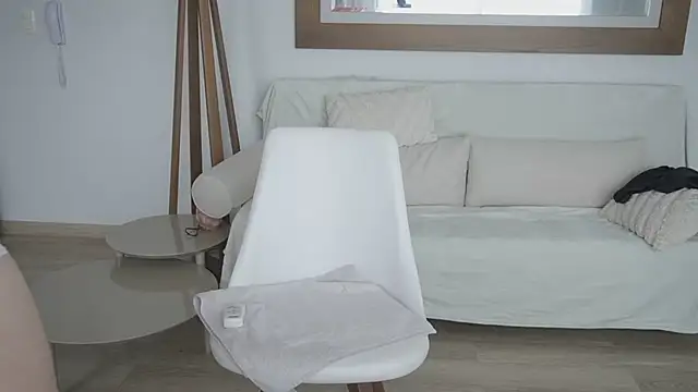 Timissi's Live XXX Chat