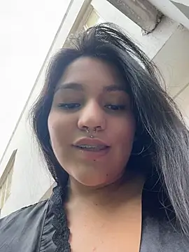 Emily_Gomezz's Live XXX Chat