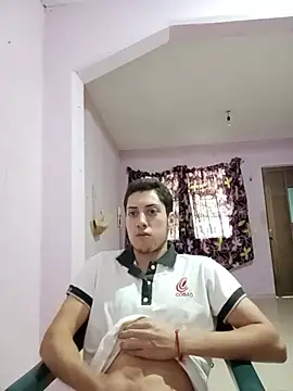 Carlitos7381: онлайн-секс-чат