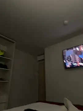 ThiqueSparky Pertunjukan Webcam